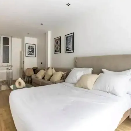 Sauna/jacuzzi Proche Champs Elysees Appartamento *